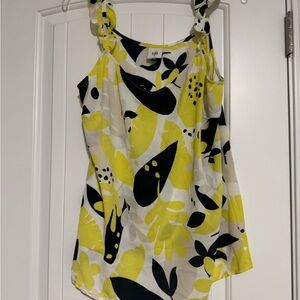 Cabi Women's Yellow and Black Floral Top